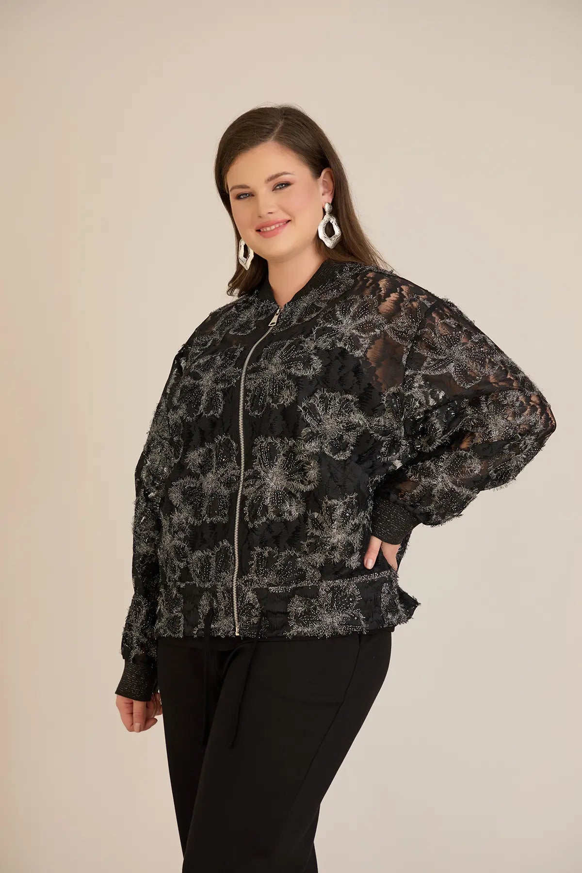 Jachetă elegantă mărime mare cu motive florale argintii