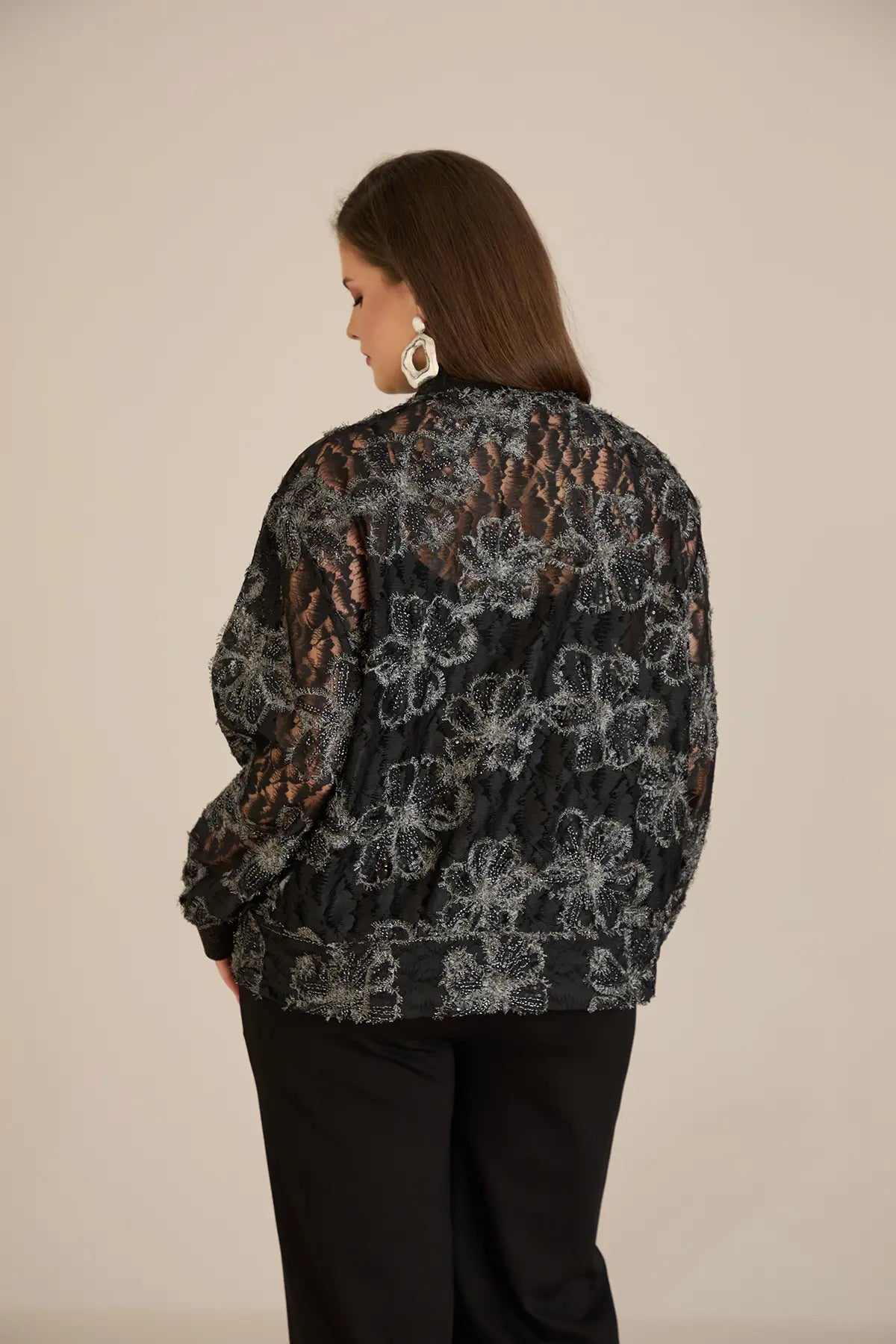 Jachetă elegantă mărime mare cu motive florale argintii