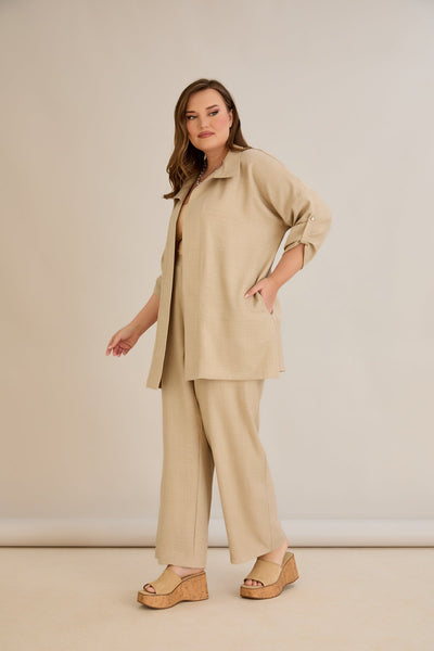 Compleu elegant marime mare cu pietricele delicate - bej