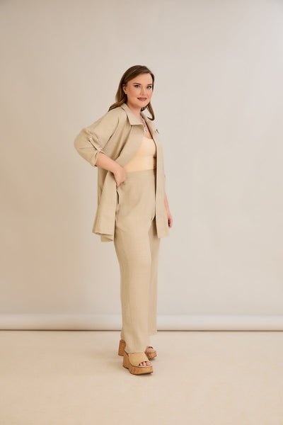 Compleu elegant marime mare cu pietricele delicate - bej