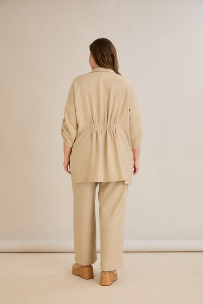 Compleu elegant marime mare cu pietricele delicate - bej