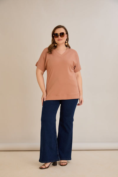 Tricou marime mare din bumbac cu decolteu in V - caramel