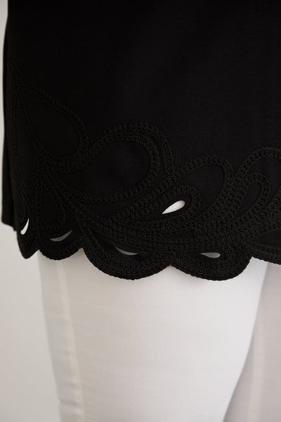 Jacheta eleganta marime mare cu broderie si nasture
