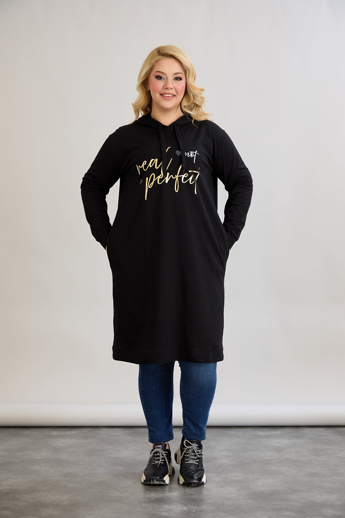Rochie-tunica marime mare din bumbac cu inscriptie aurie Real Love