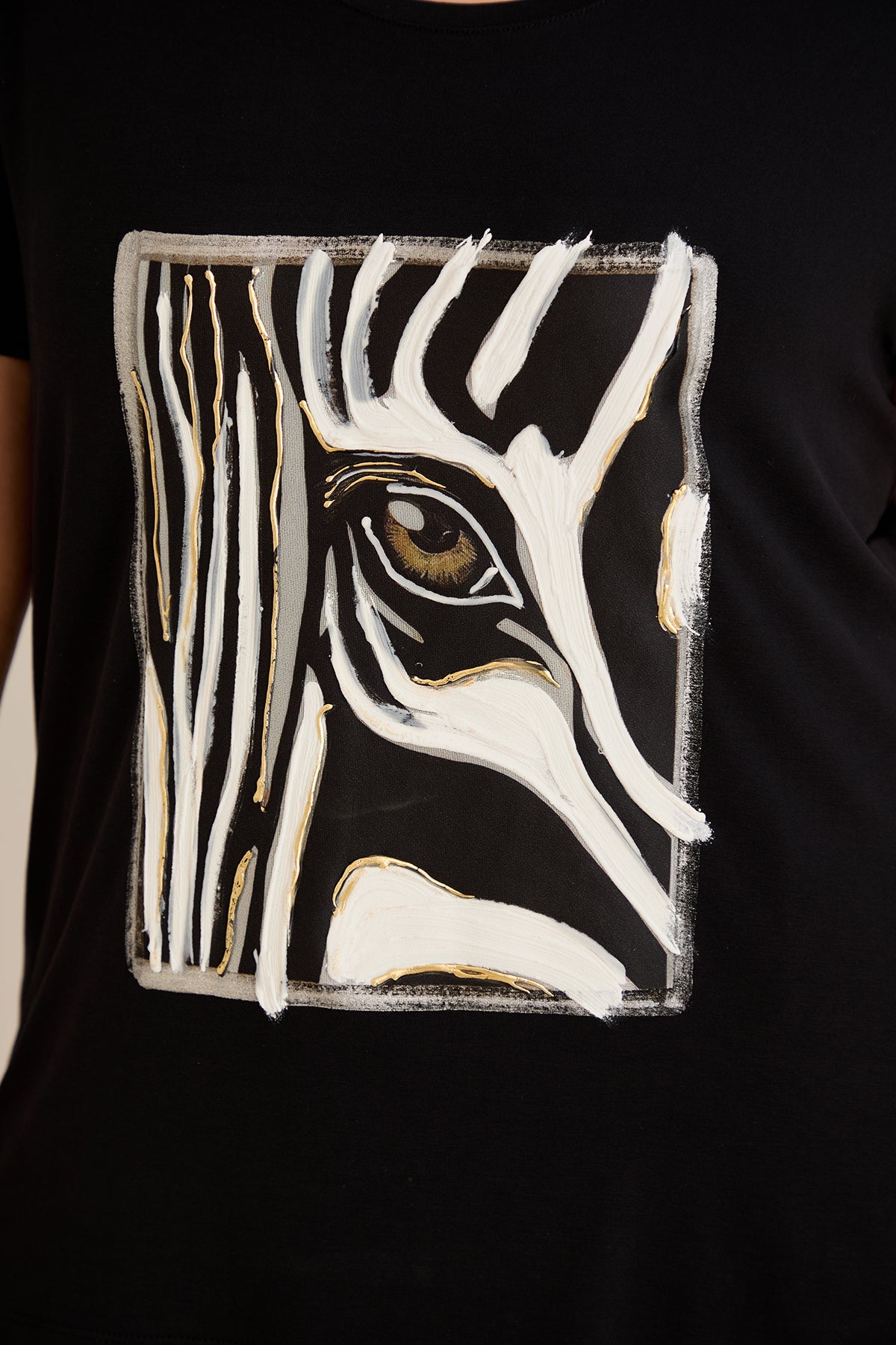 Tricou marime mare din viscoza cu imprimeu pictat I - Zebra 10881