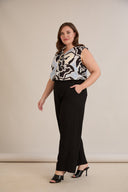 Pantalon mărime mare din material ușor texturat - negru