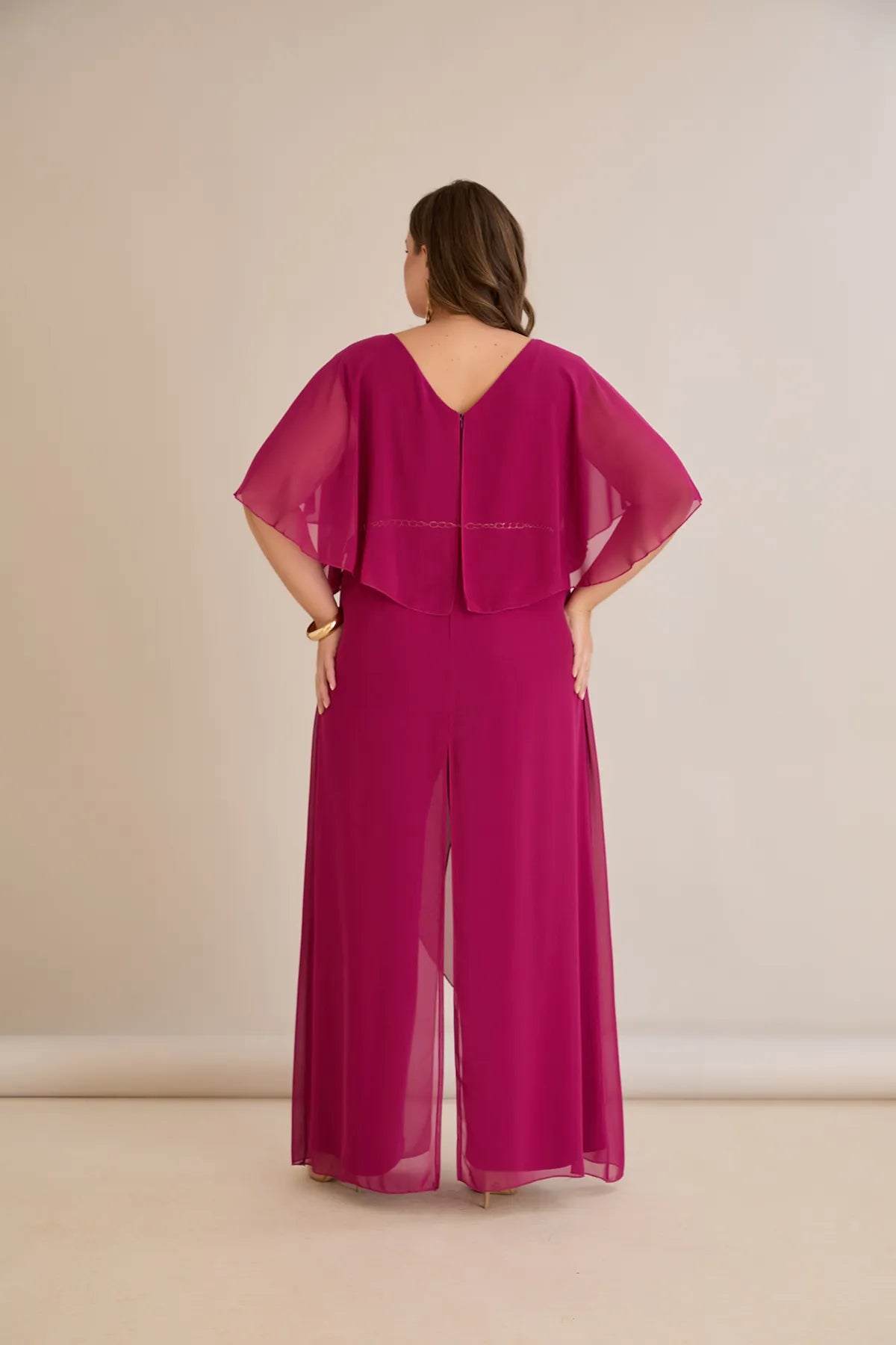 Salopeta marime mare eleganta din sifon cu lant - fuchsia