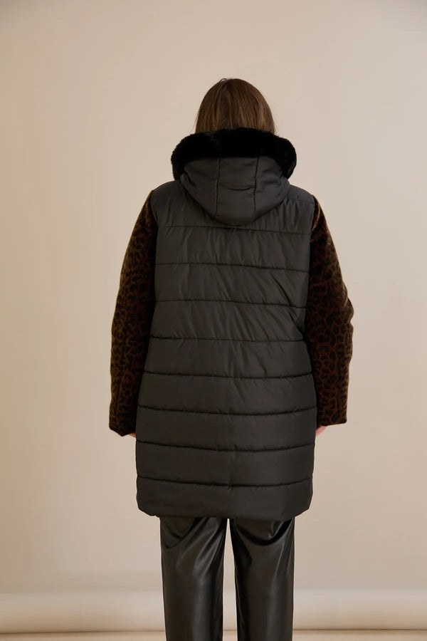 Geacă mărime mare un mix spectaculos de două materiale