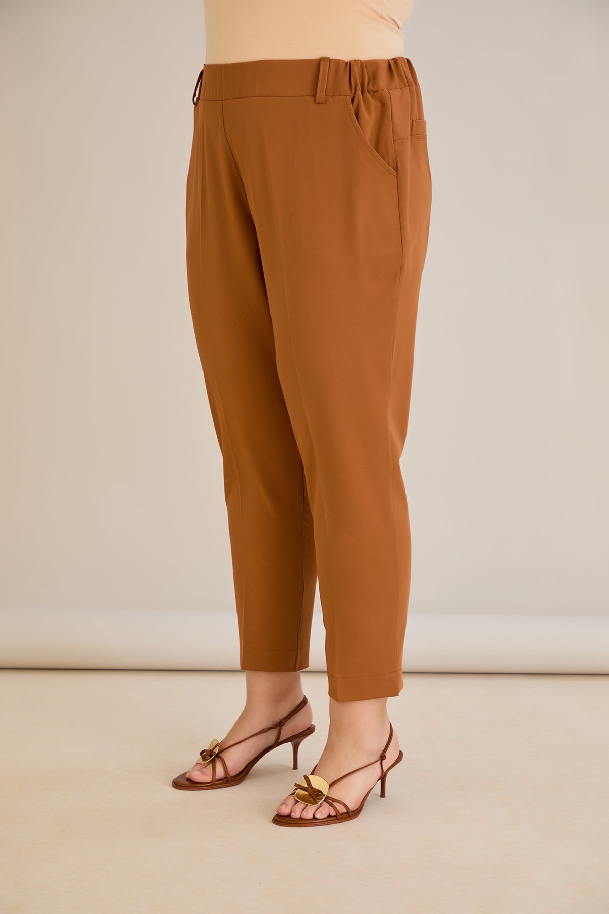 Pantaloni marimi mari elastici de vara - caramel