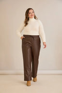 Pantalon mărime mare din piele croială dreaptă – ciocolată