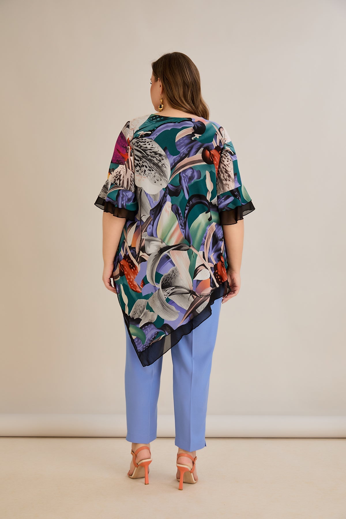 Tunica marime mare din sifon - flori