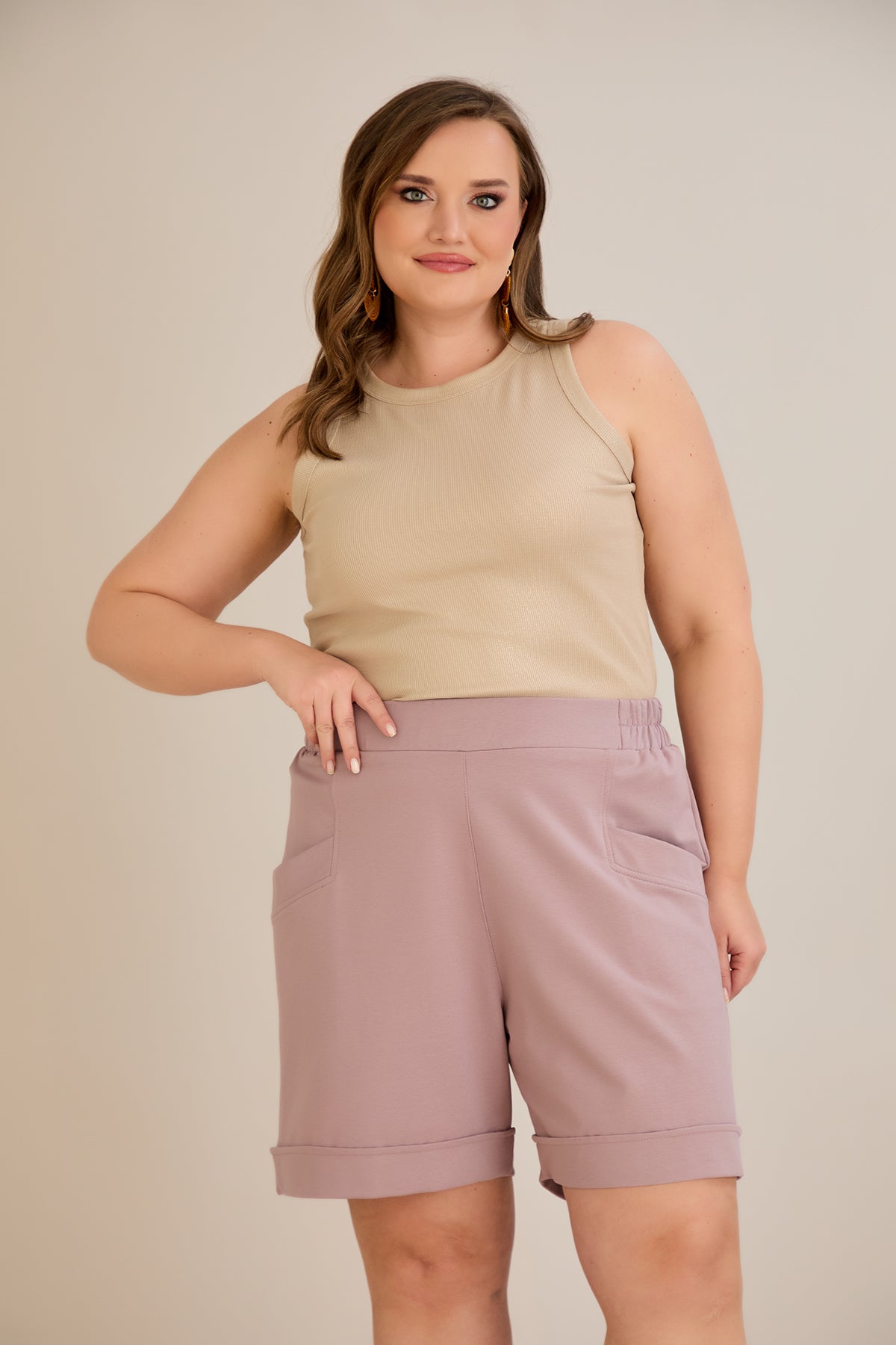 Pantaloni scurti marimi mari - roz 