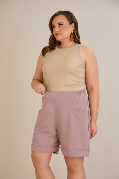 Pantaloni scurti marimi mari - roz