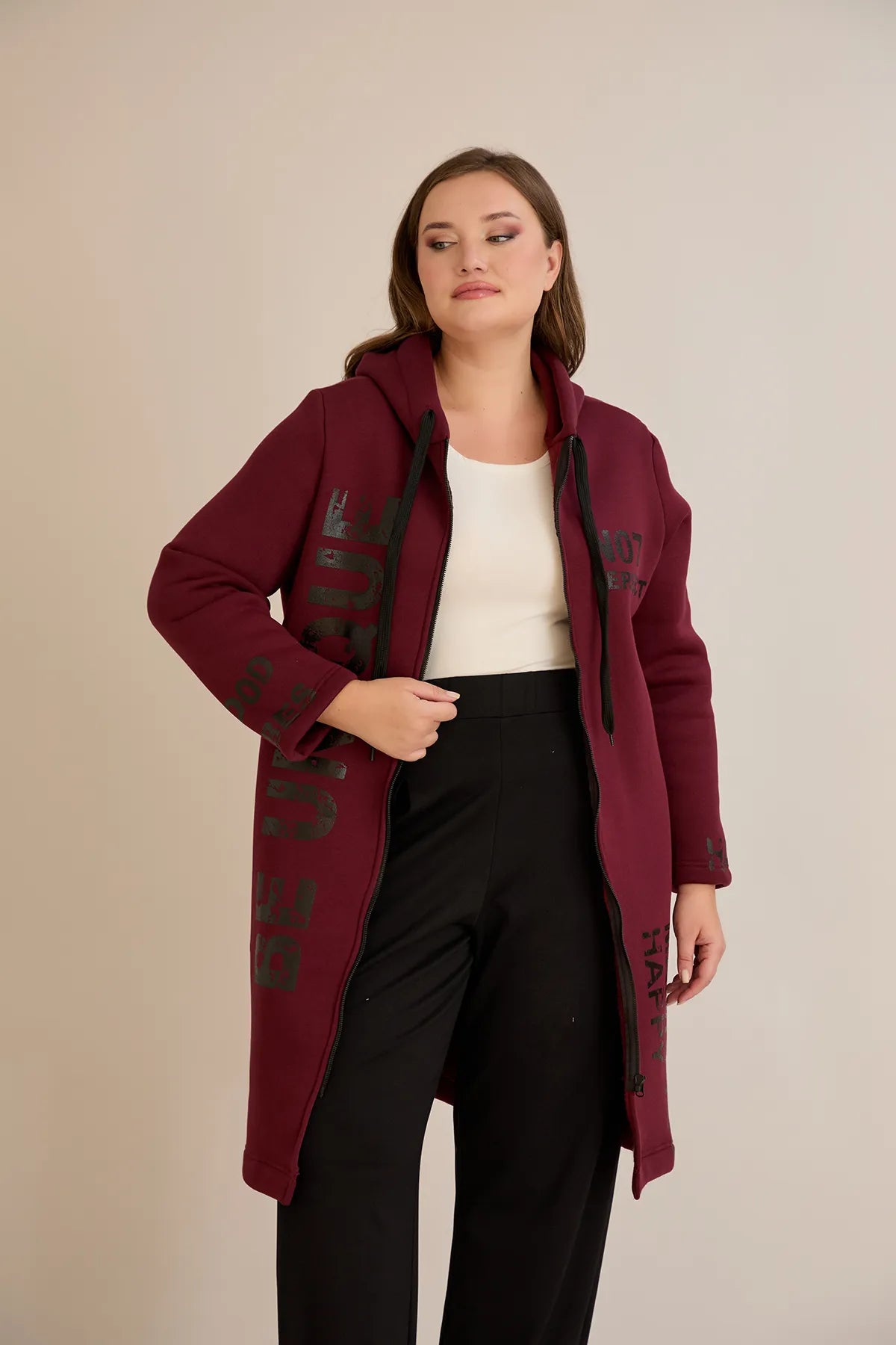 Hanorac lung marime mare din tesatura tripla cu gluga – bordo