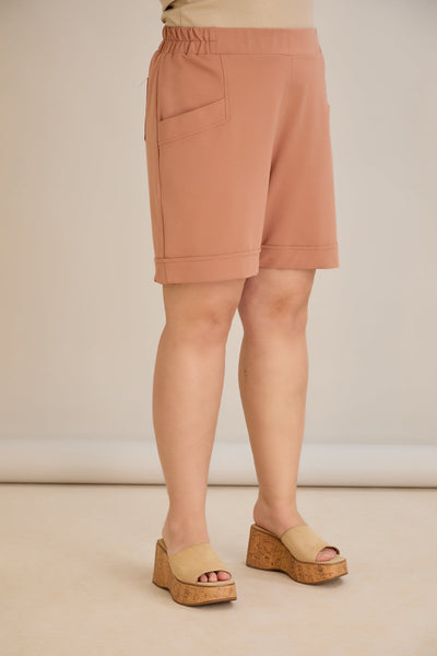 Pantaloni scurti marimi mari - moca