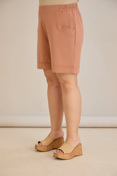 Pantaloni scurti marimi mari - moca