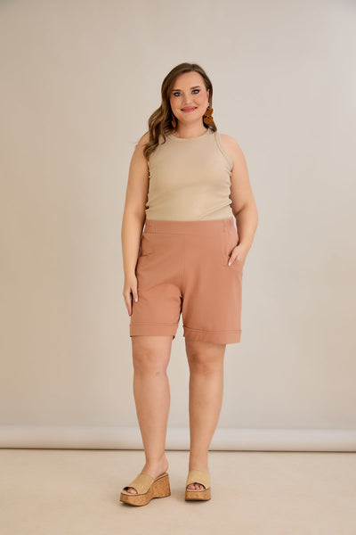 Pantaloni scurti marimi mari - moca