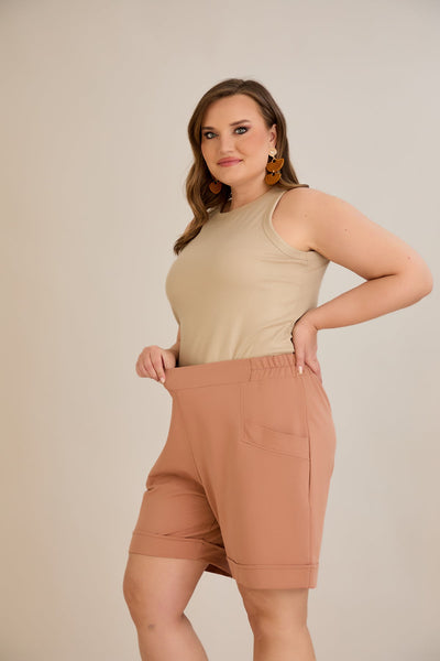 Pantaloni scurti marimi mari - moca