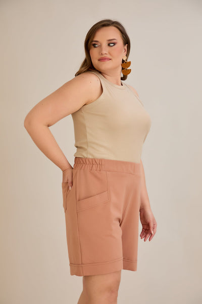 Pantaloni scurti marimi mari - moca