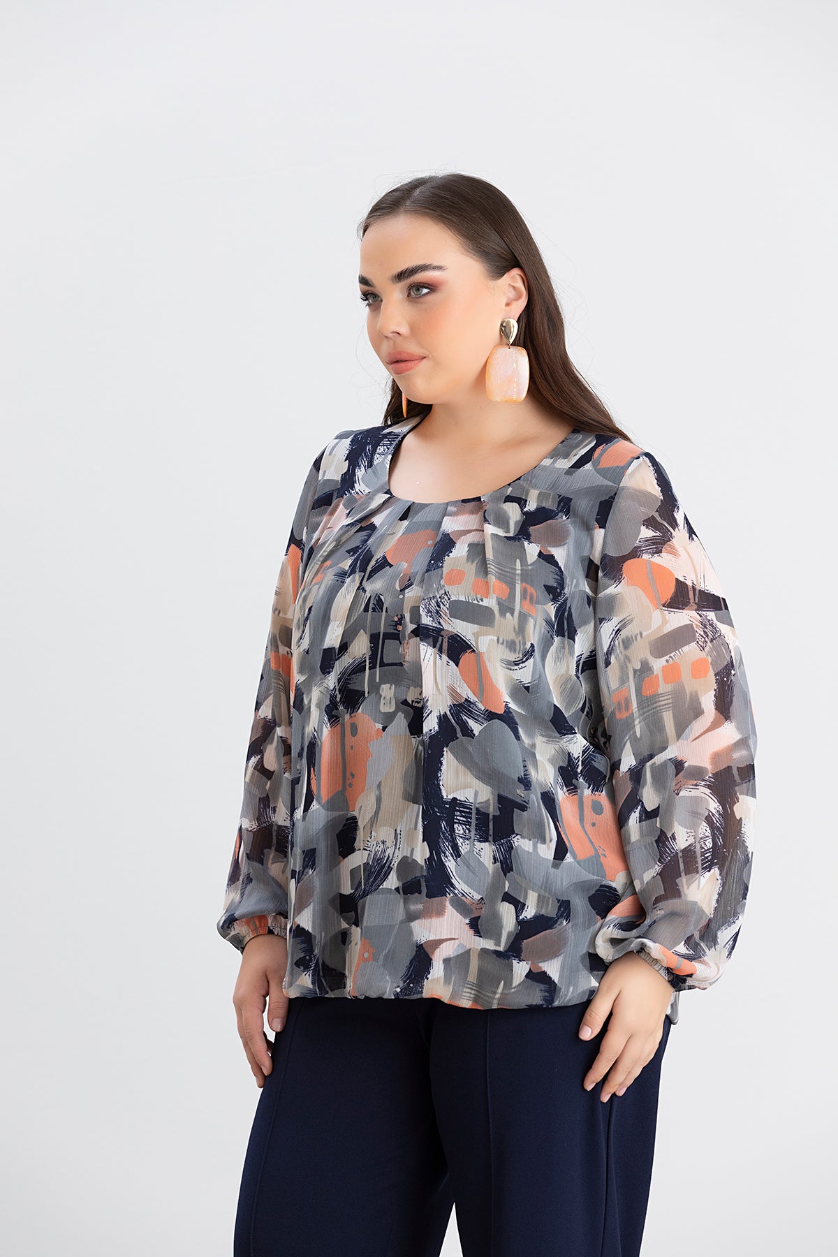Bluza marime mare cu croiala libera - cercuri