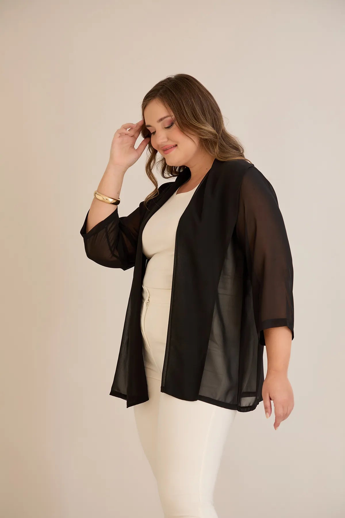 Pelerină festivă mărime mare din șifon – negru