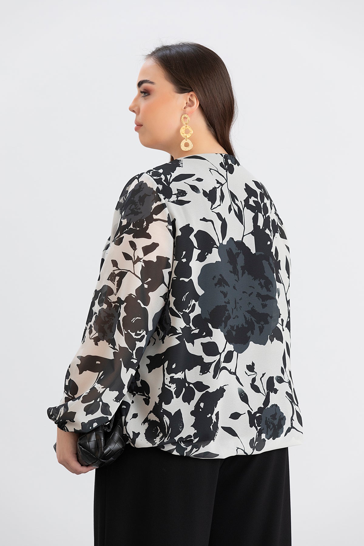 Bluza marime mare cu croiala libera - alb/negru