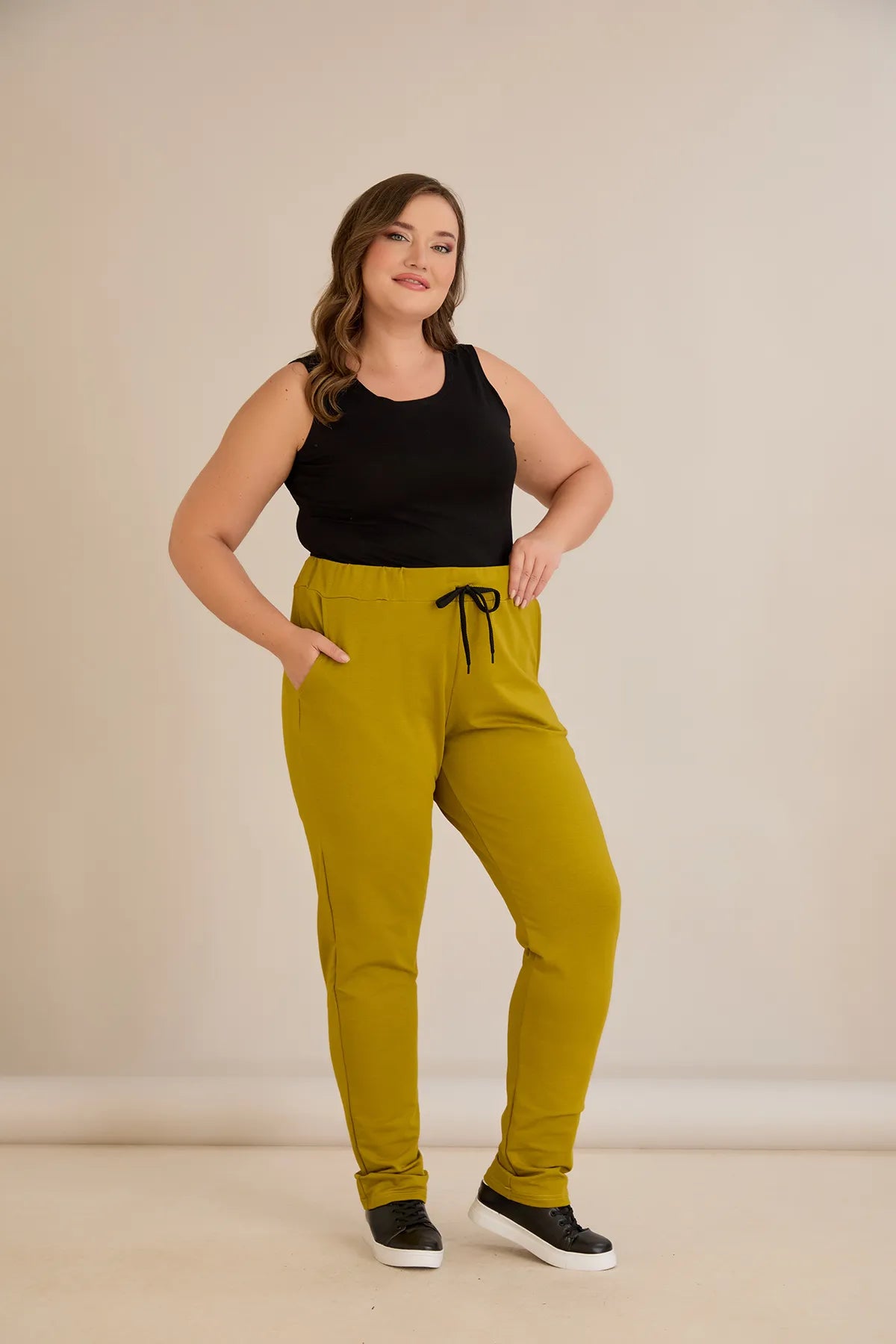 Pantalon sport marime mare Daily - muștar
