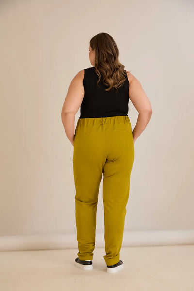 Pantalon sport marime mare Daily - muștar