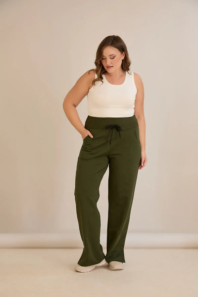 Pantalon larg marime mare cu despicaturi laterale - kaki