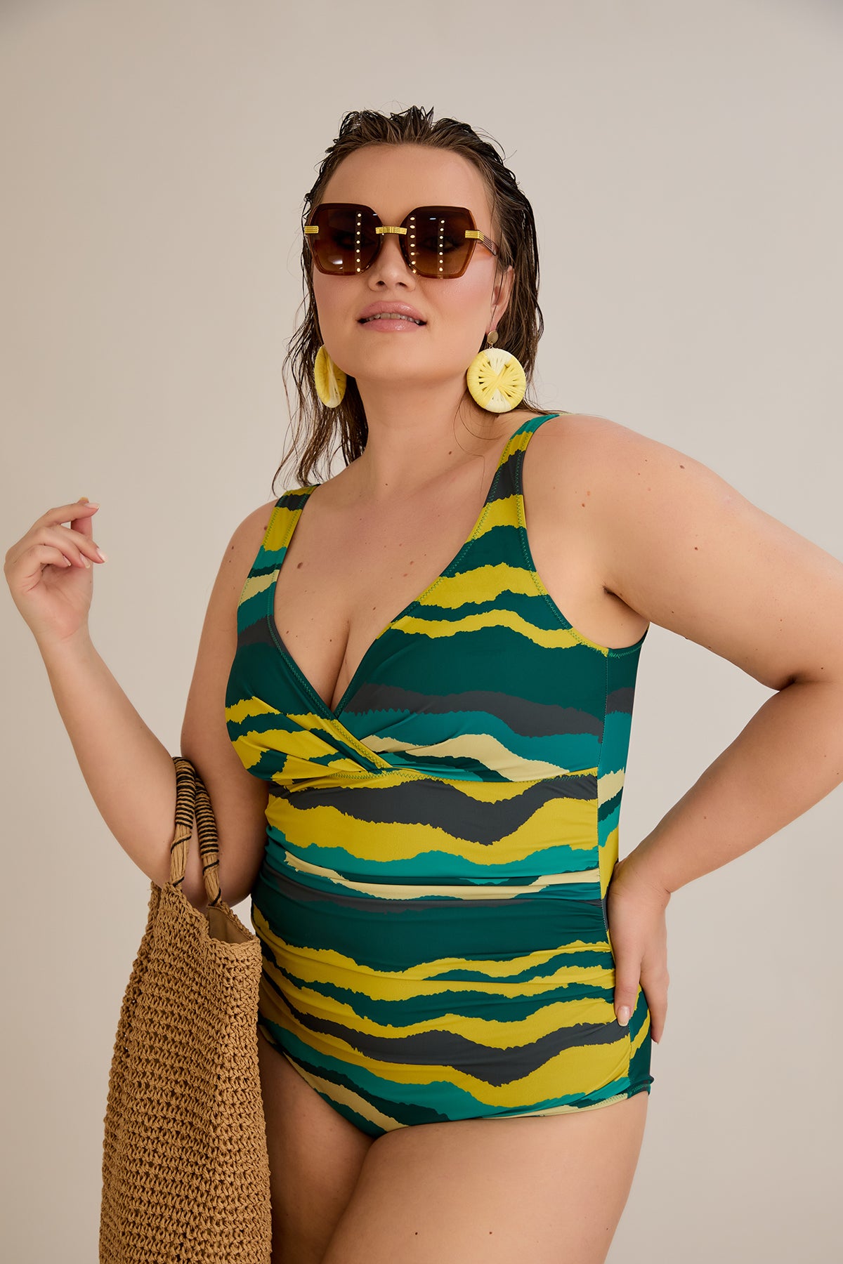 Costum de baie intreg marime mare clasic Tropic