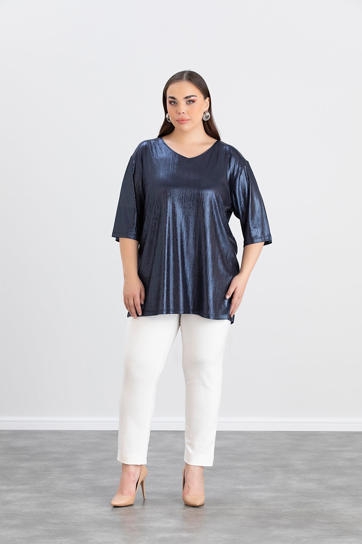 Bluza festiva marime mare pe albastru
