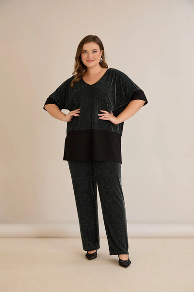 Compleu elegant marime mare din tricot reiat cu lame și spate atrăgător – verde închis