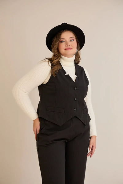 Vestă mărime mare scurtă elegantă cu dungi discrete
