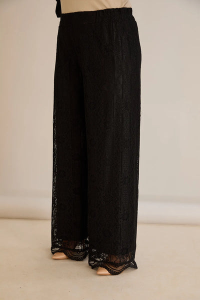 Compleu mărime mare elegant de sărbătoare din dantelă