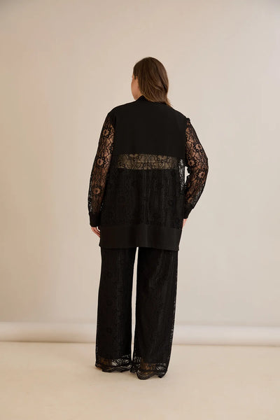 Compleu mărime mare elegant de sărbătoare din dantelă