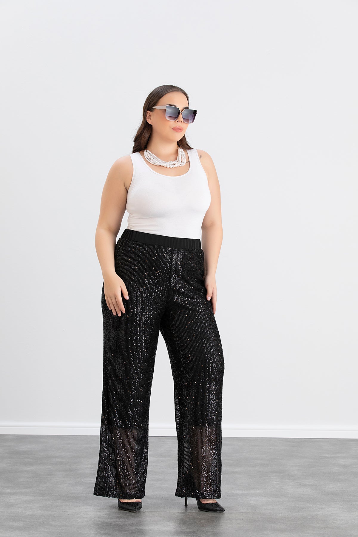 Pantalon marime mare din paiete