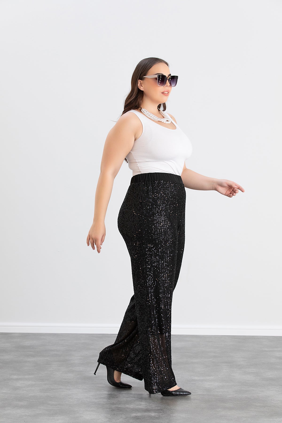Pantalon marime mare din paiete
