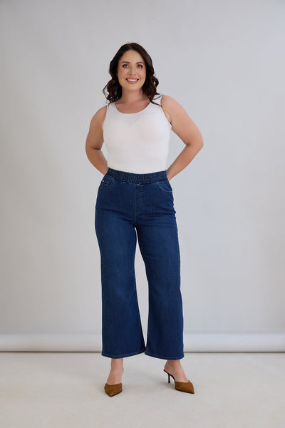 Blugi evazati marimi mari Basic - denim