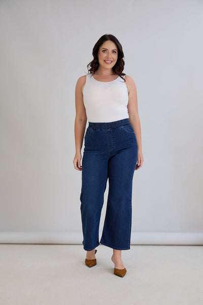 Blugi evazati marimi mari Basic - denim