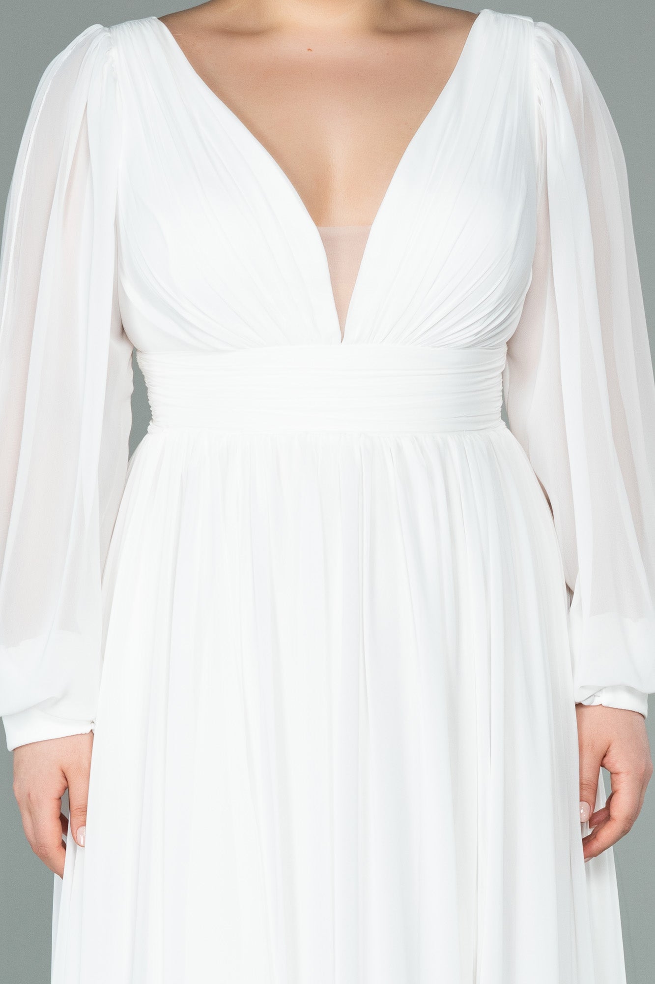 Rochie de ocazie marime mare lunga din sifon - ecru