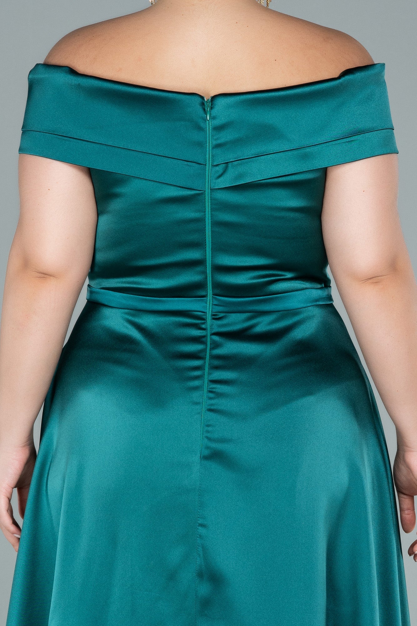Rochie de ocazie marime mare lunga din satin - verde smarald N2355