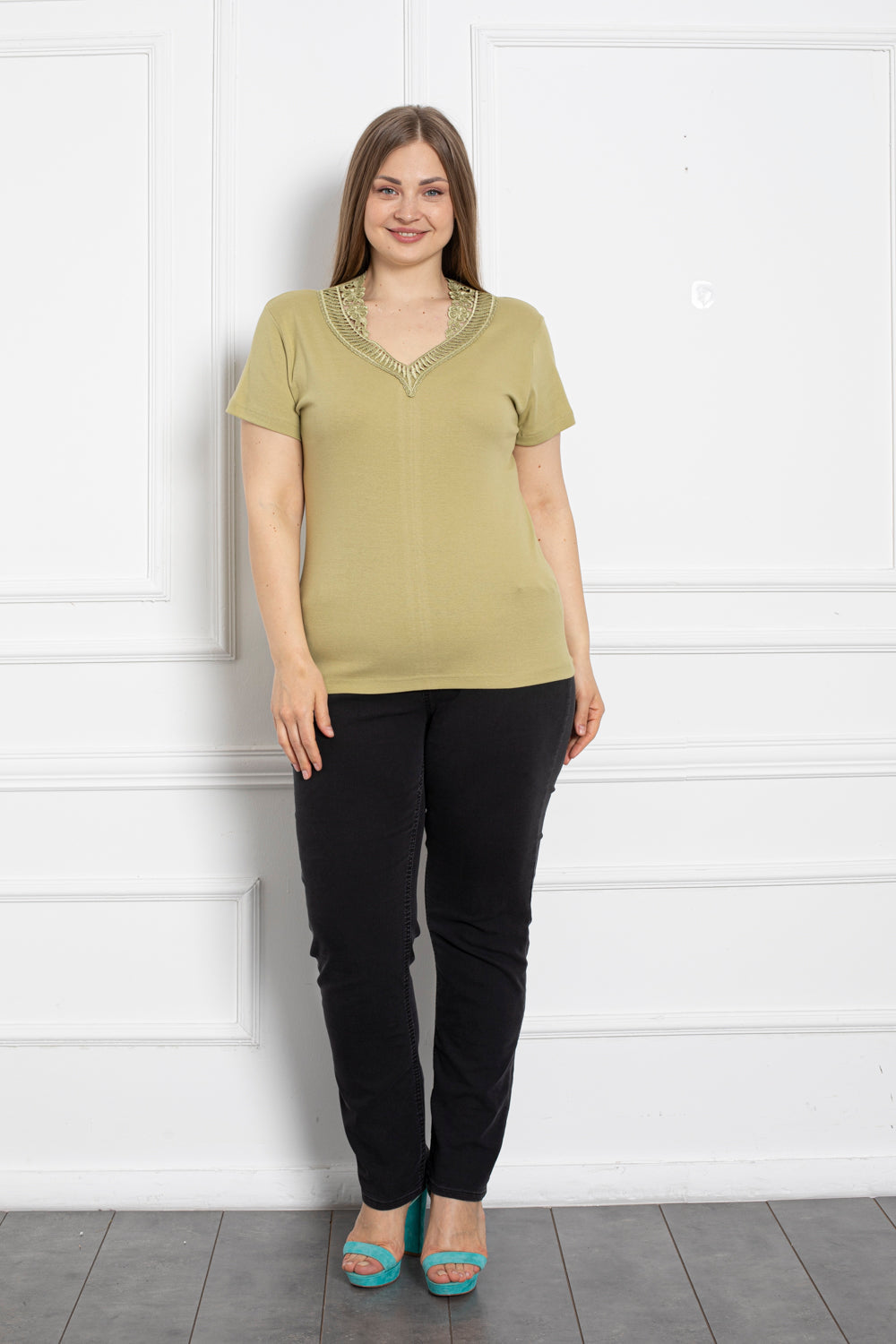 Bluza marime mare din bumbac cu broderie - maslina