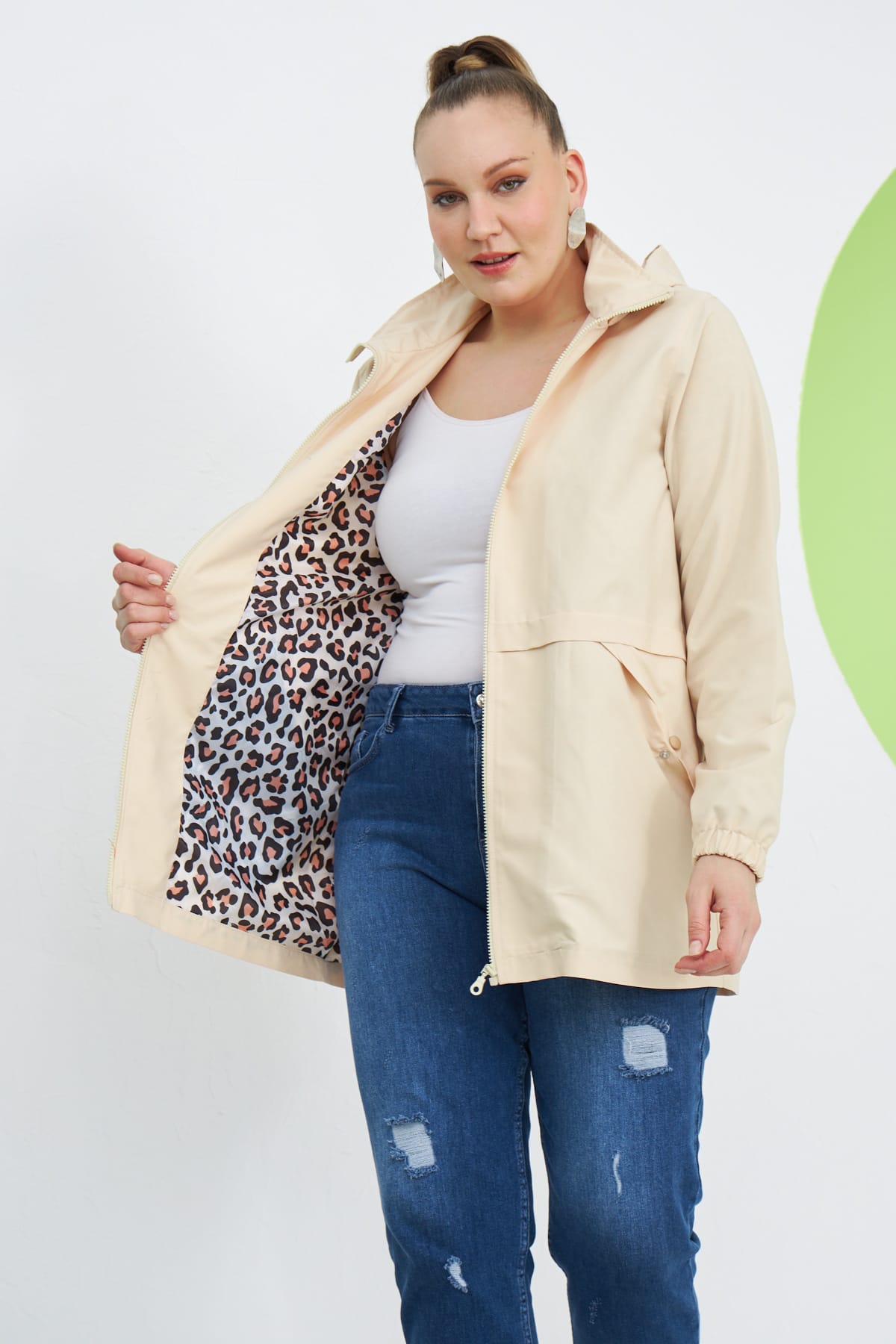 Parka marime mare de primavara  cu captuseala leopard