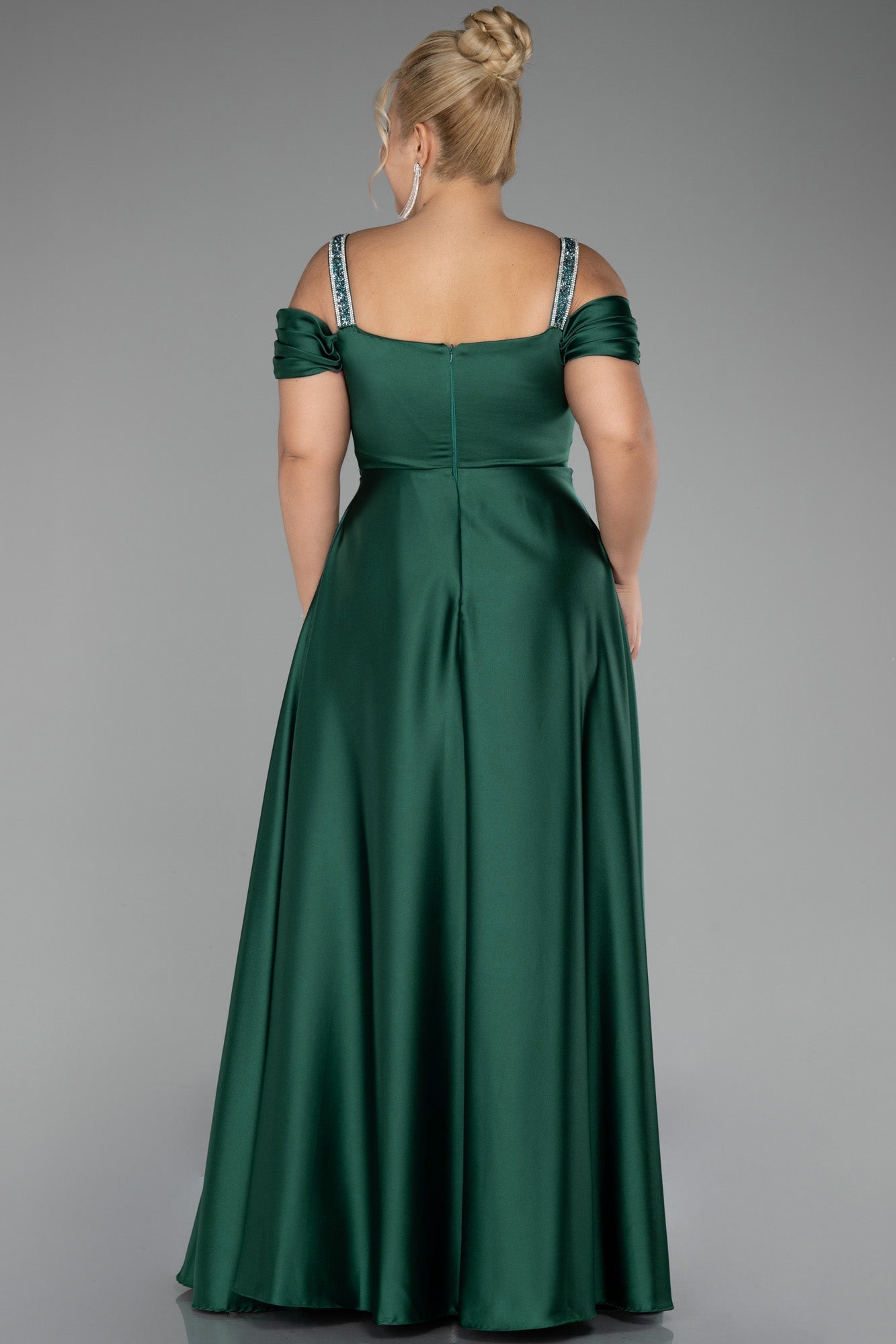Rochie de ocazie marime mare lunga din satin cu bretele din pietricele - verde N3277