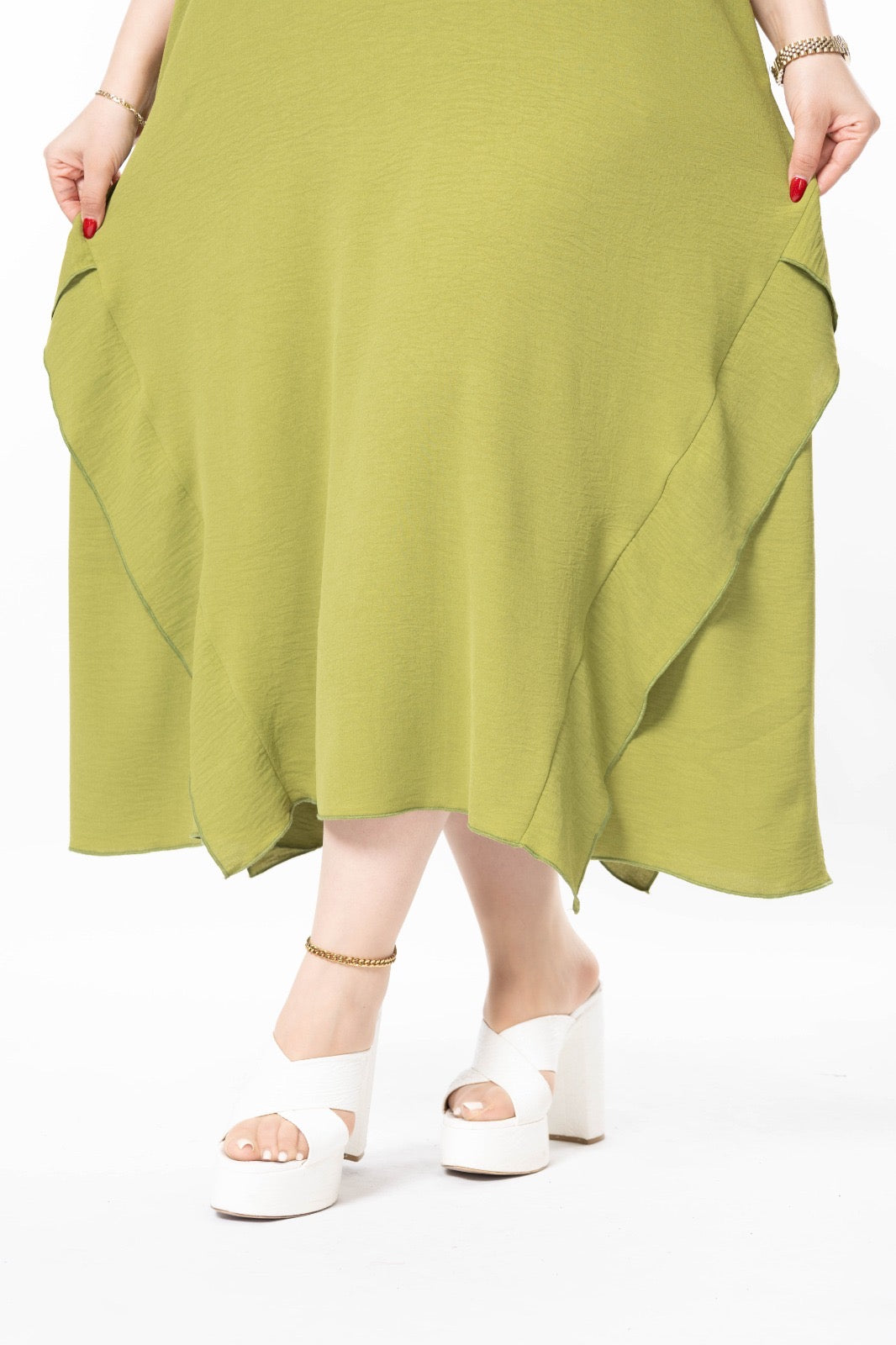 Rochie marime mare cu volane din tesatura usoara - mar
