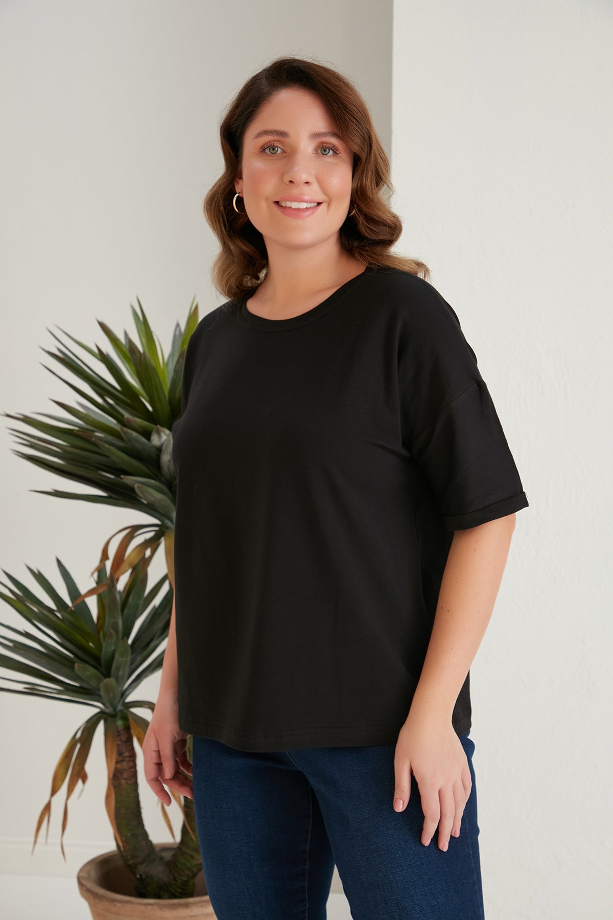 Tricou clasic marimi mari din bumbac in 7 culori - negru