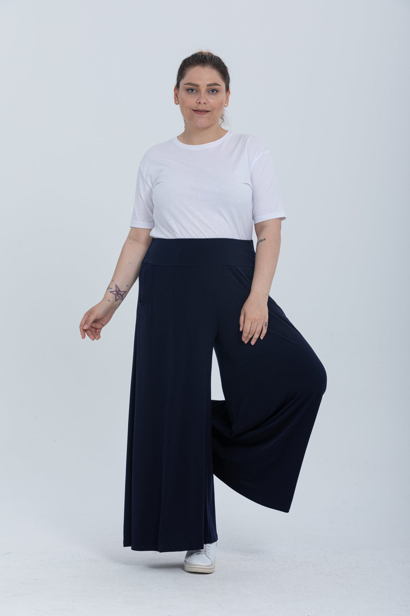 Fusta-pantalon marime mare cu buzunare Polly - albastru inchis